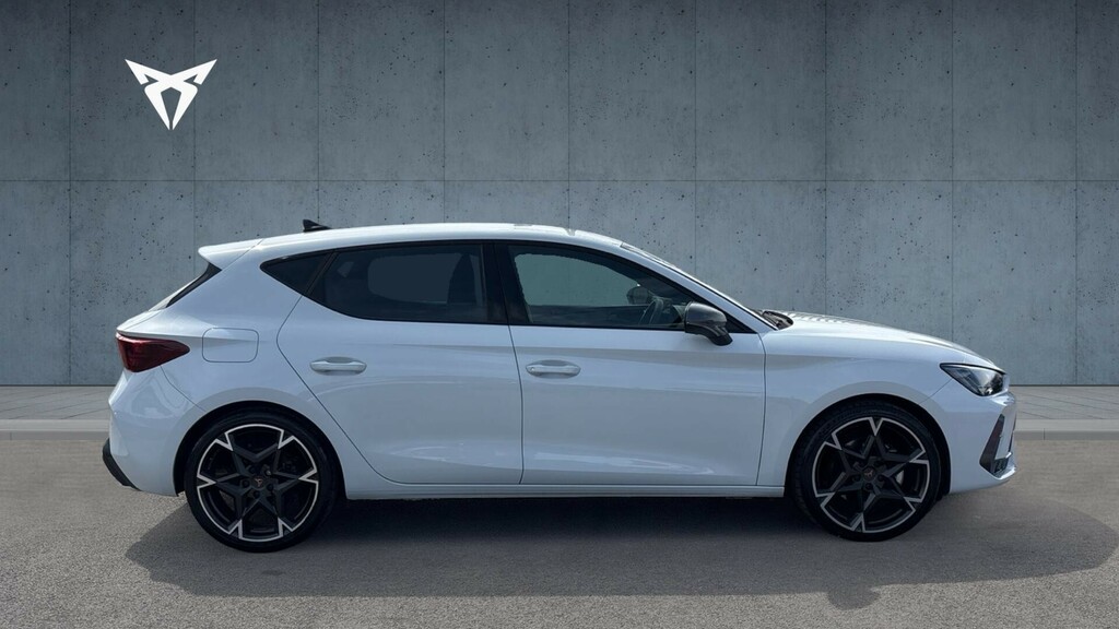 Cupra Leon V2 KT25VHK White #4