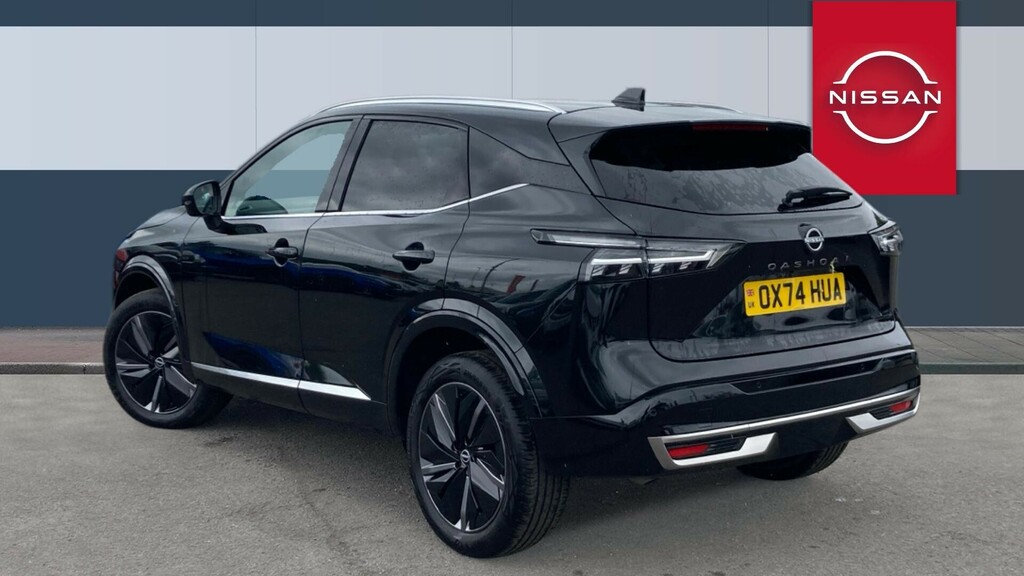 Nissan Qashqai Tekna Black #2