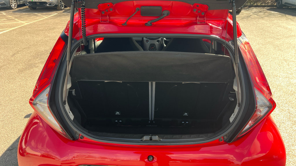 Toyota Aygo X X-trend ND20DXK Red #4