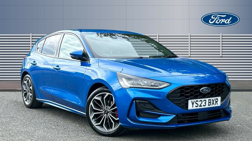 Ford Focus St-line X Blue