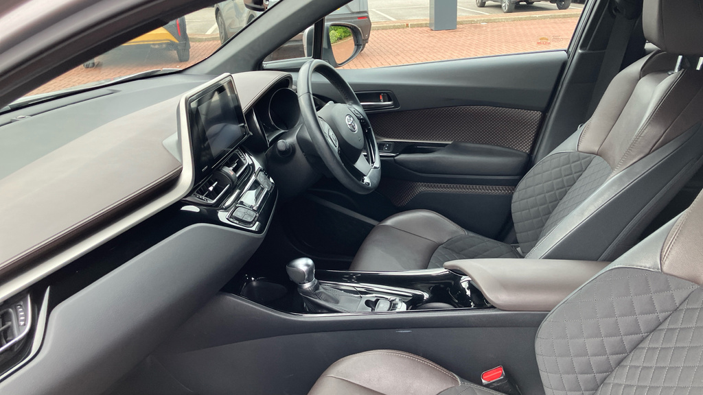 Toyota C-Hr Excel YO17YFE Silver #5
