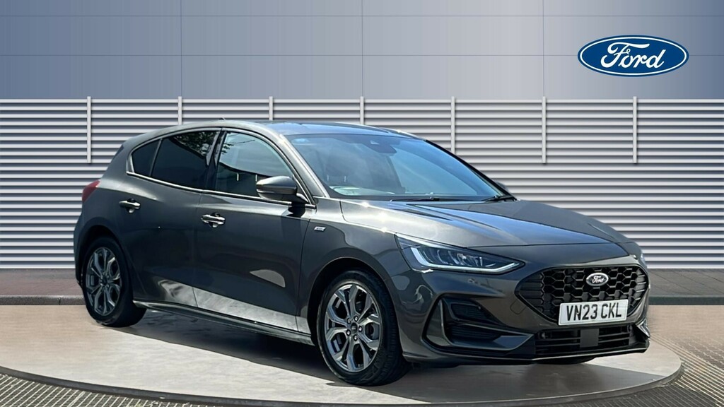 Ford Focus St-line Grey