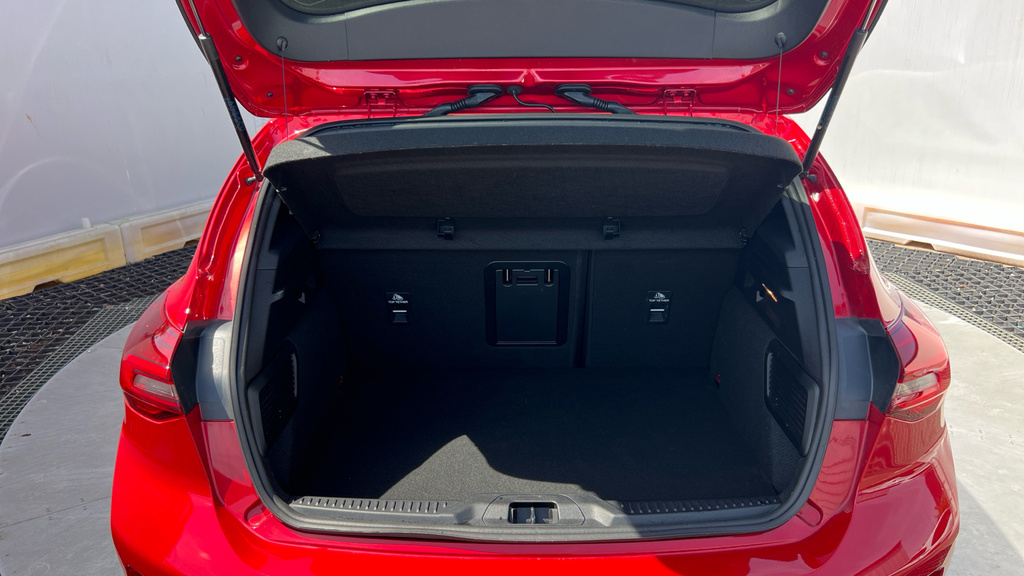 Ford Focus St-line X VN74DZK Red #4