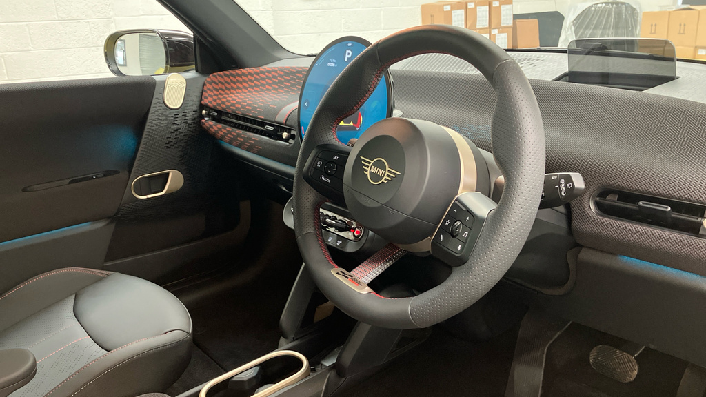 Mini Hatch E Sport YL25VGF Yellow #6