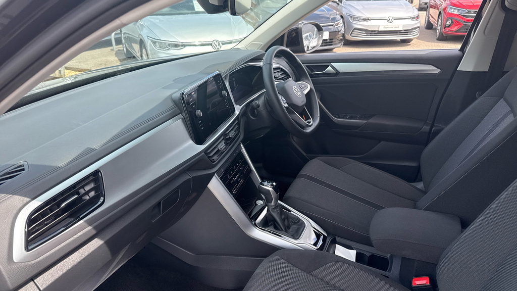 Volkswagen T-Roc Match Black #2