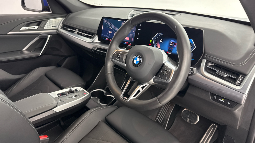 BMW X1 M Sport YA25UNF Blue #6