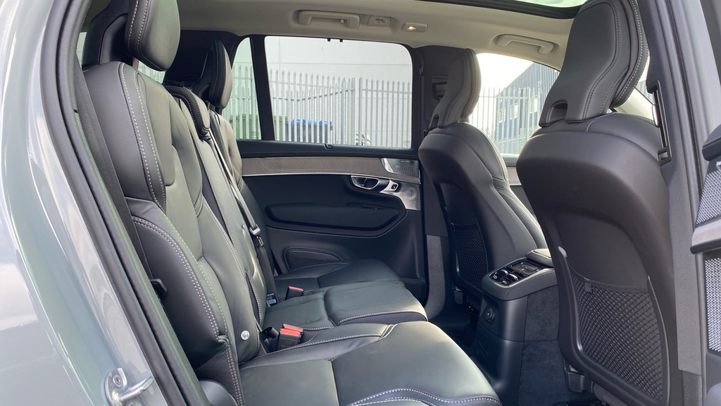 Volvo XC90 Ultra Grey #6