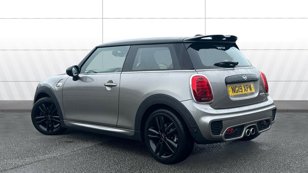 Mini Hatch Cooper S Sport NG19XPW Silver #2