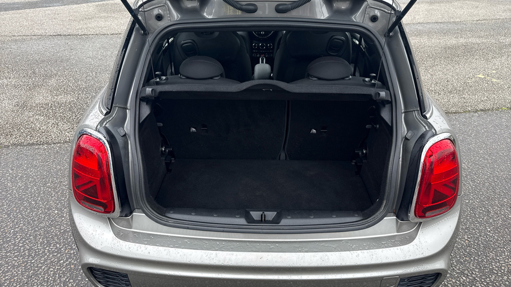 Mini Hatch Cooper S Sport NG19XPW Silver #4