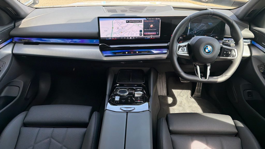 BMW i5 M Sport Pro NK75OXH White #4