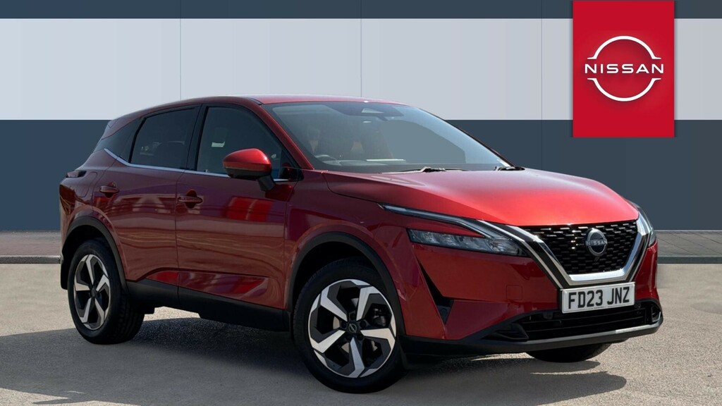 Nissan Qashqai N-connecta Red
