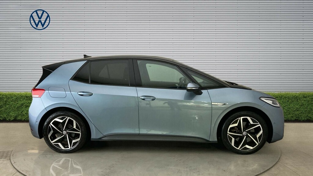 Volkswagen ID.3 Tour Pro S Blue #4