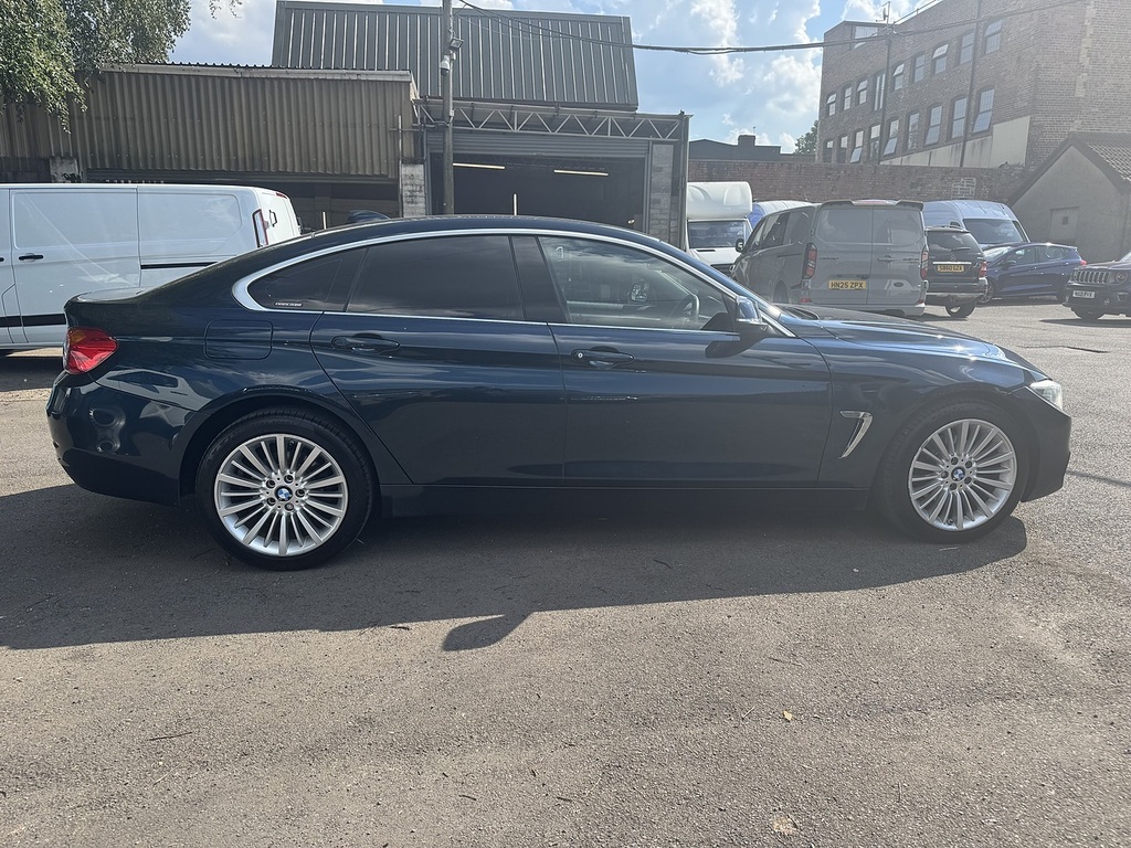 BMW 4 Series Gran Coupe 2.0 420D Luxury Hatchback Xdrive D7NHX Blue #3