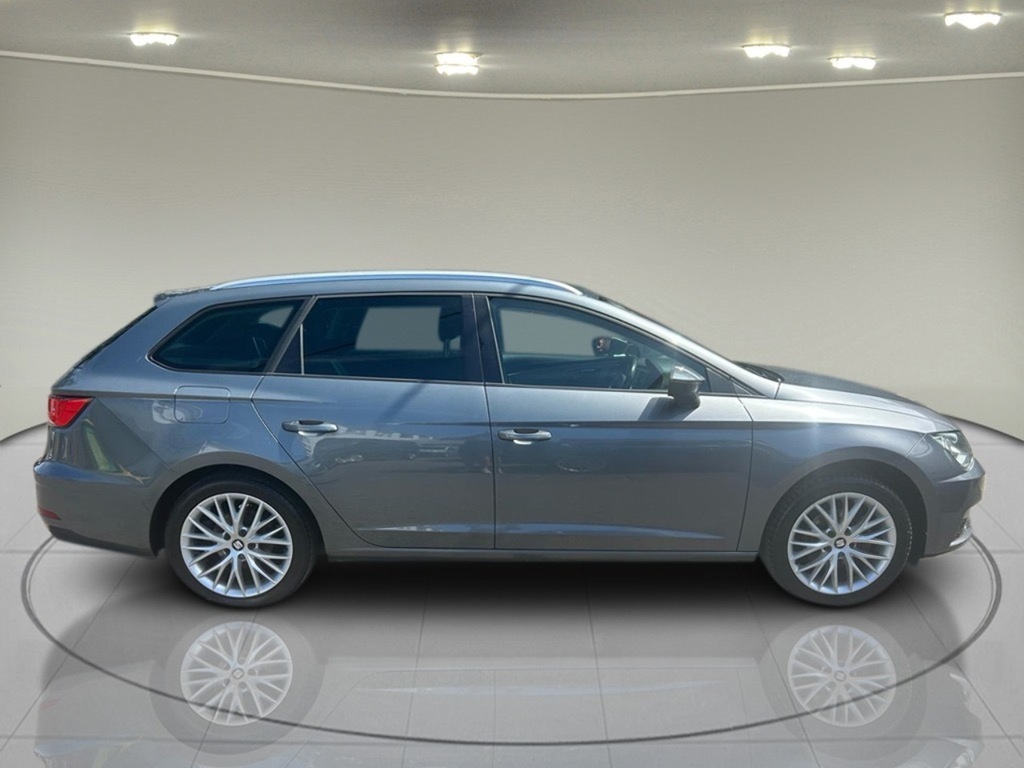 Seat Leon 1.6 Tdi Se Dynamic Technology St Dsg Eu FG67ZPE Grey #3