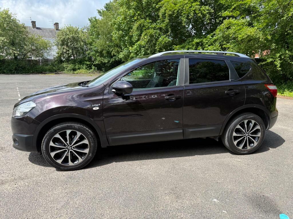 Nissan Qashqai 1.6 N-tec 2Wd Euro 5 Black #4