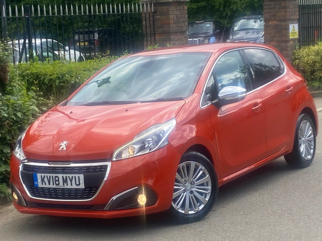 Peugeot 208 1.2 Puretech Allure Hatchback Eu RF18AEK  #2