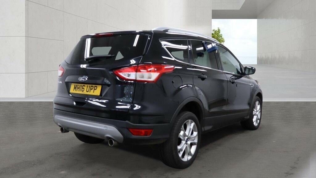 Ford Kuga 2.0 Tdci Titanium Powershift Awd Euro 6 Ss MH16UPP  #4