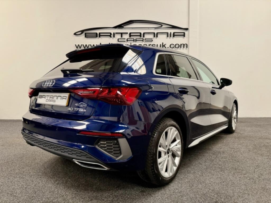 Audi A3 Hybrid Hatchback 1.4 Sportback Tfsi E S L YM23BZU Blue #4