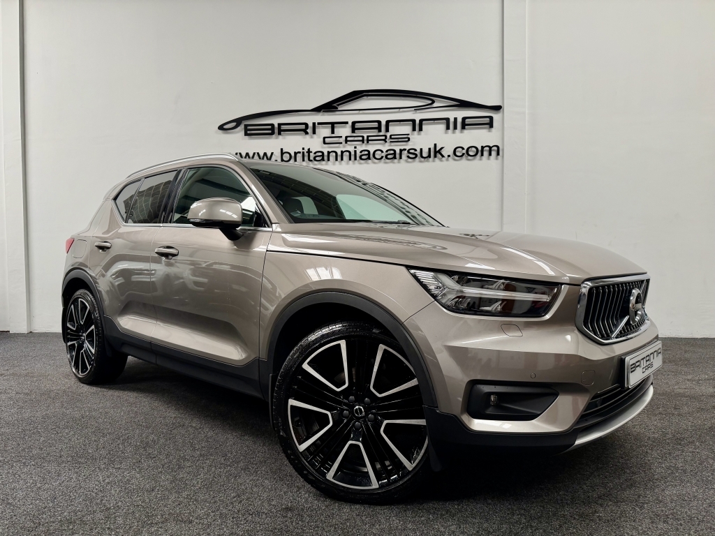 Volvo XC40 2.0 D4 Inscription Pro Awd Grey