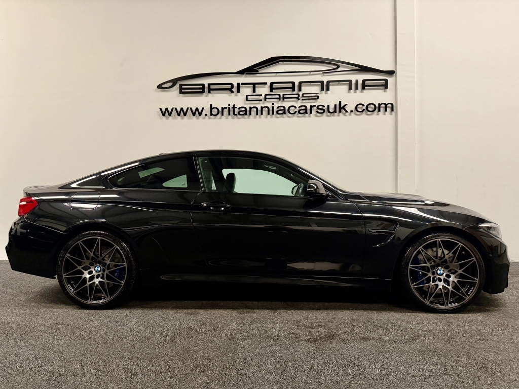 BMW 4 Series 3.0 M4 Competition Black #2