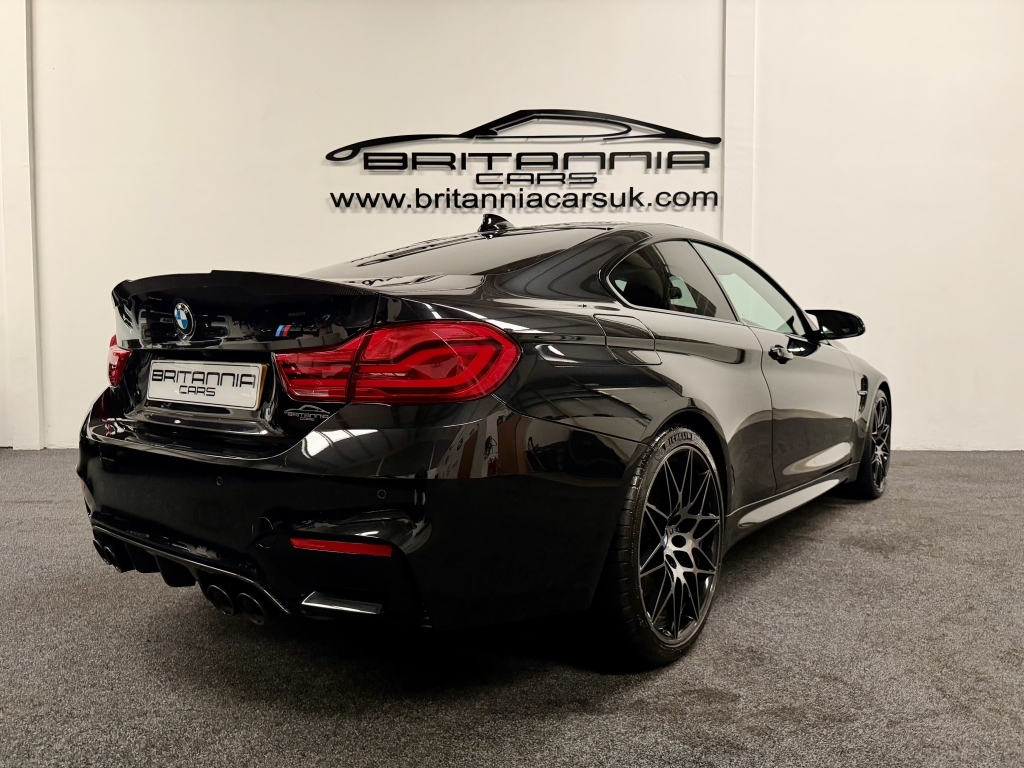 BMW 4 Series 3.0 M4 Competition Black #4