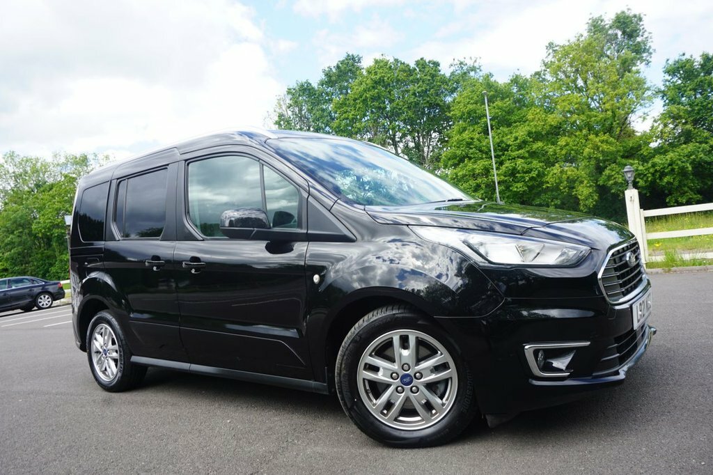 Ford Tourneo Connect 1.5L Titanium Black #2