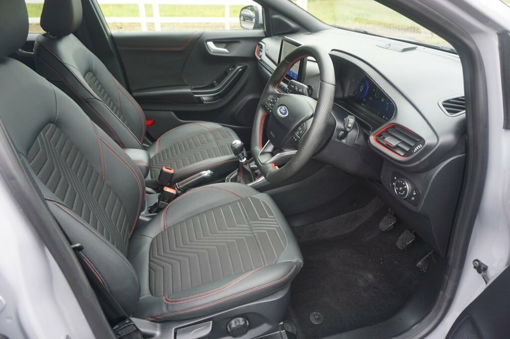 Ford Puma 1L St-line X MD73EEW Grey #4
