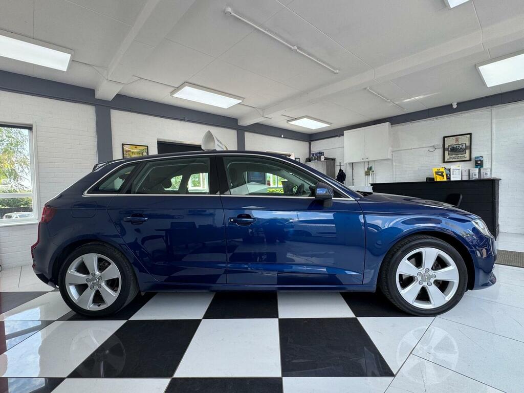 Audi A3 Hatchback 1.2 Tfsi Sport Sportback Euro 6 Ss Blue #4