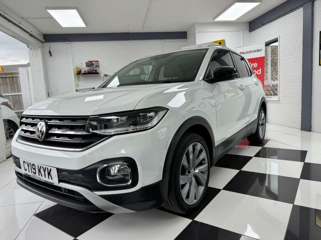 Volkswagen T-Cross Suv 1.0 Tsi First Edition Euro 6 Ss 20191 CY19KYK White #3