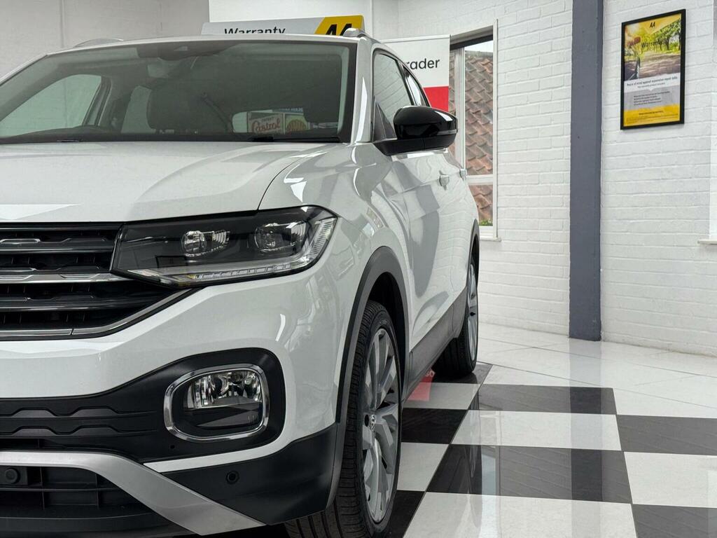 Volkswagen T-Cross Suv 1.0 Tsi First Edition Euro 6 Ss 20191 CY19KYK White #5