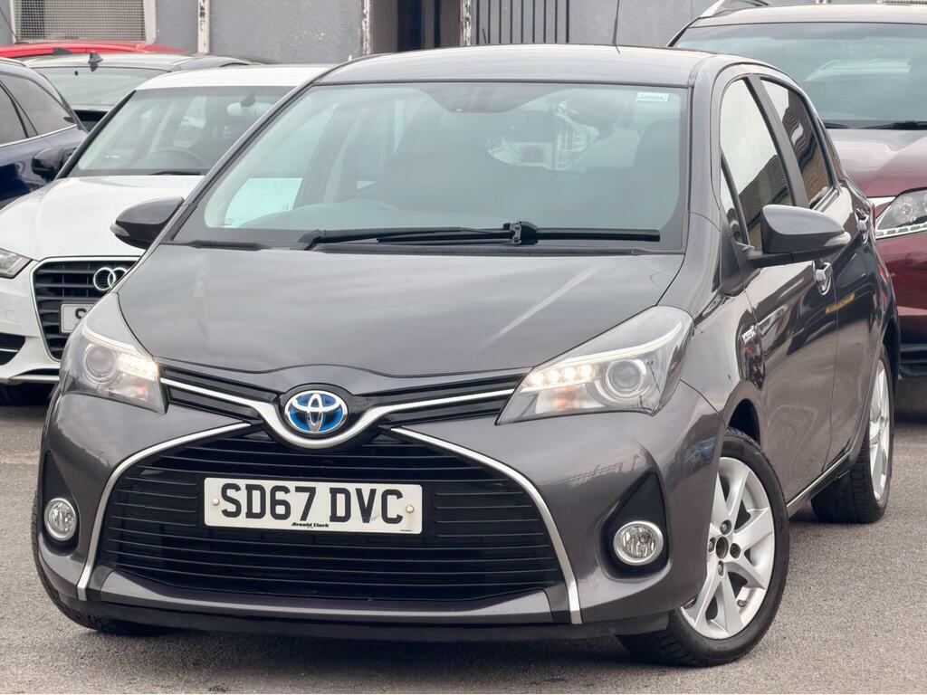 Toyota Yaris 1.5 Vvt-h Excel E-cvt Euro 6 S S SD67DVC Grey #3