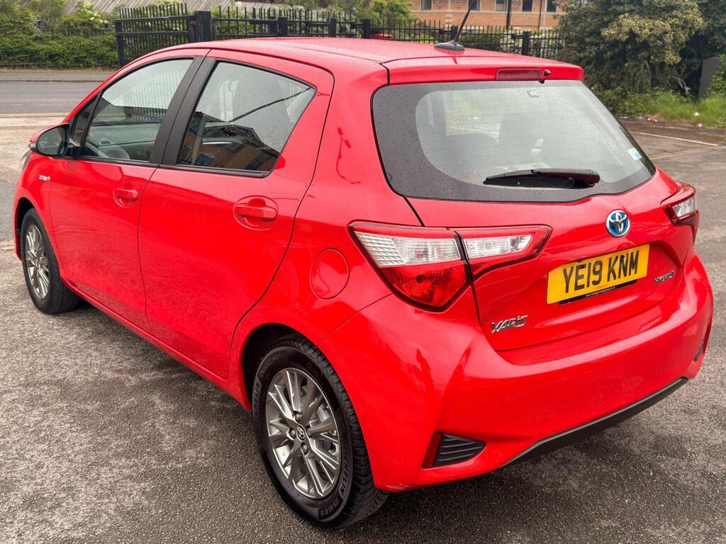 Toyota Yaris 1.5 Vvt-h Icon E-cvt Euro 6 S S YE19KNM Red #6