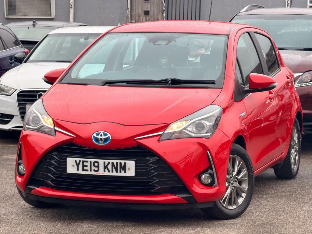 Toyota Yaris 1.5 Vvt-h Icon E-cvt Euro 6 S S YE19KNM Red #3