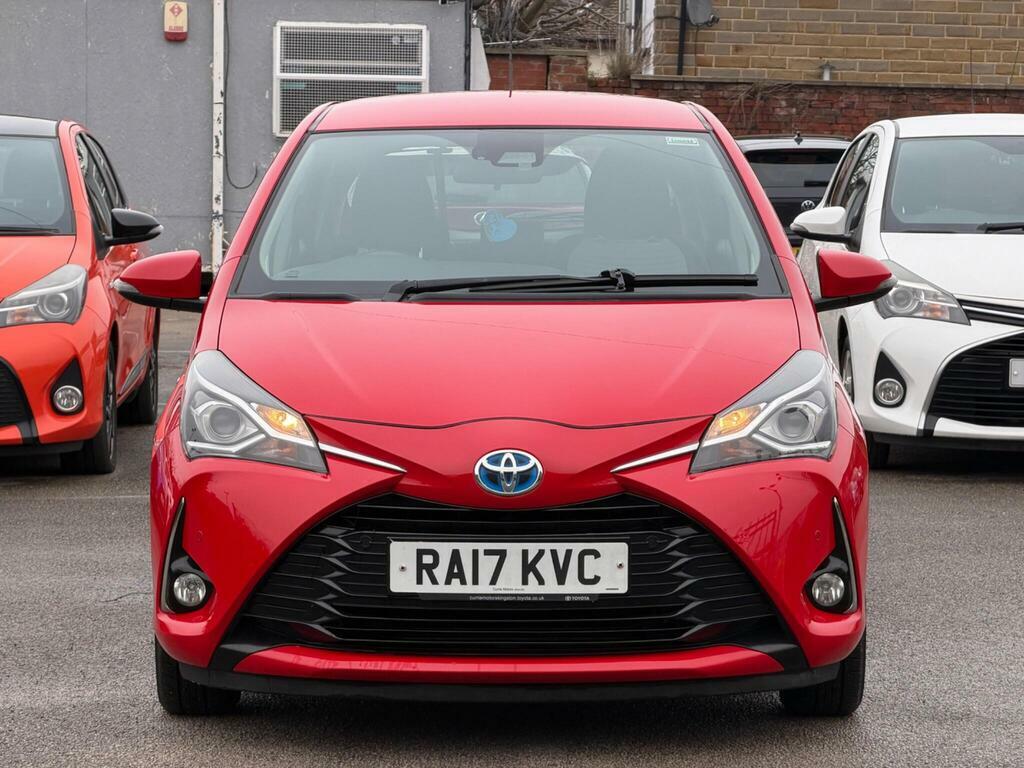 Toyota Yaris 1.5 Vvt-h Icon Tech E-cvt Euro 6 S S RA17KVC Red #2
