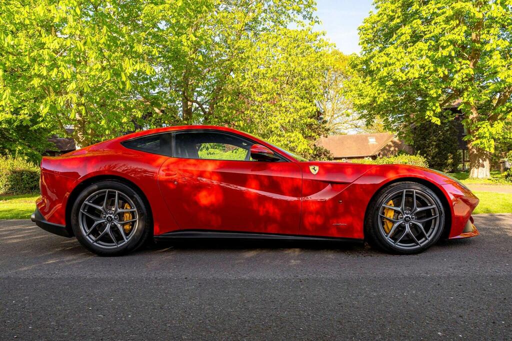 Ferrari F12 Berlinetta F12 Berlinetta Ab Red #31