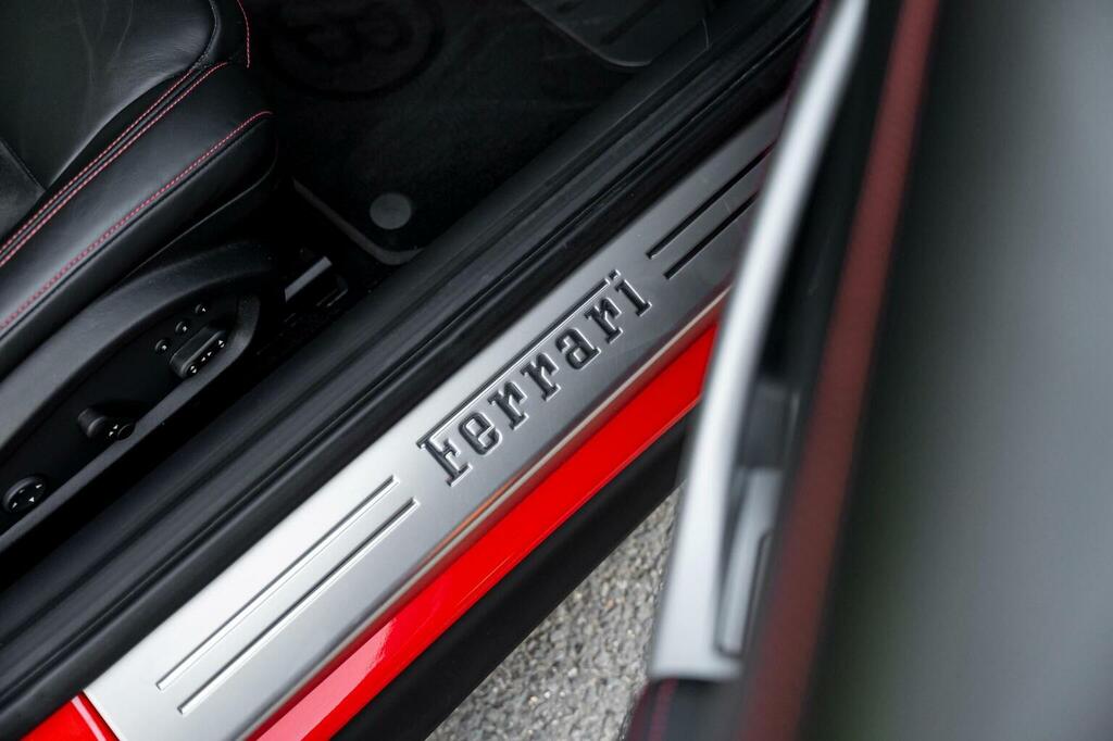 Ferrari F12 Berlinetta F12 Berlinetta Ab Red #65