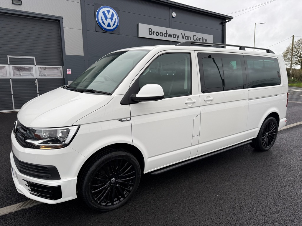 Volkswagen Transporter Shuttle 2.0 Tdi Bluemotion Tech Se 150 7 Speed Dsg Lw White