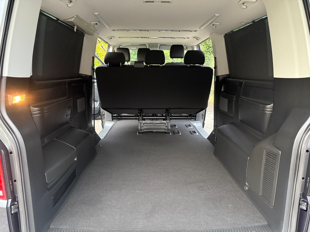 Volkswagen Transporter Shuttle Kombi Shuttle 2.0 Tdi Se Lwb In Star Blue #4