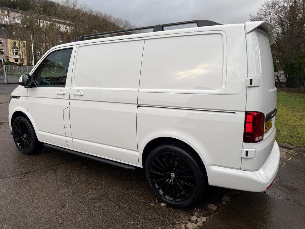 Volkswagen Transporter 2.0 Tdi Startline Panel Van Swb NJ72OUL White #2