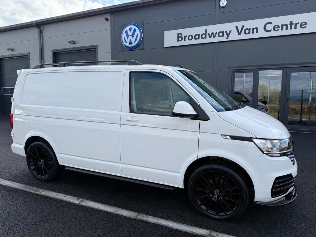 Volkswagen Transporter 2.0 Tdi 150 6 Speed Startline Panel Van RE21NHU White #2