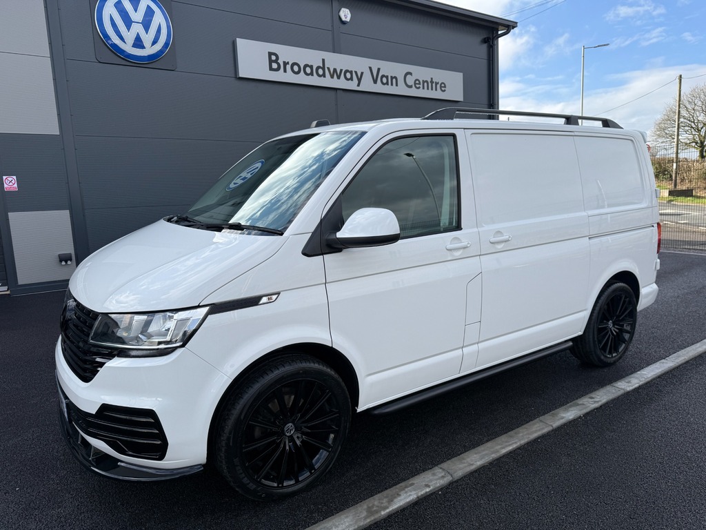 Volkswagen Transporter 2.0 Tdi 150 6 Speed Startline Panel Van RE21NHU White