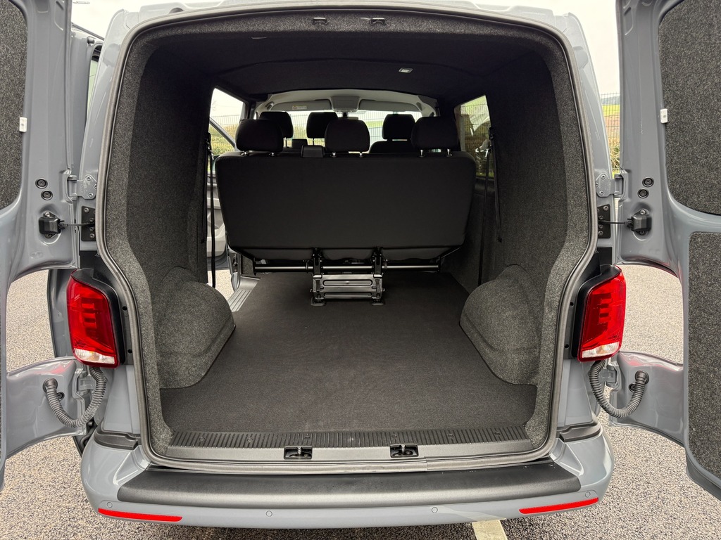 Volkswagen Transporter 2.0 Tdi 6 Seat Kombi Highline Sw VE72UCJ Grey #3