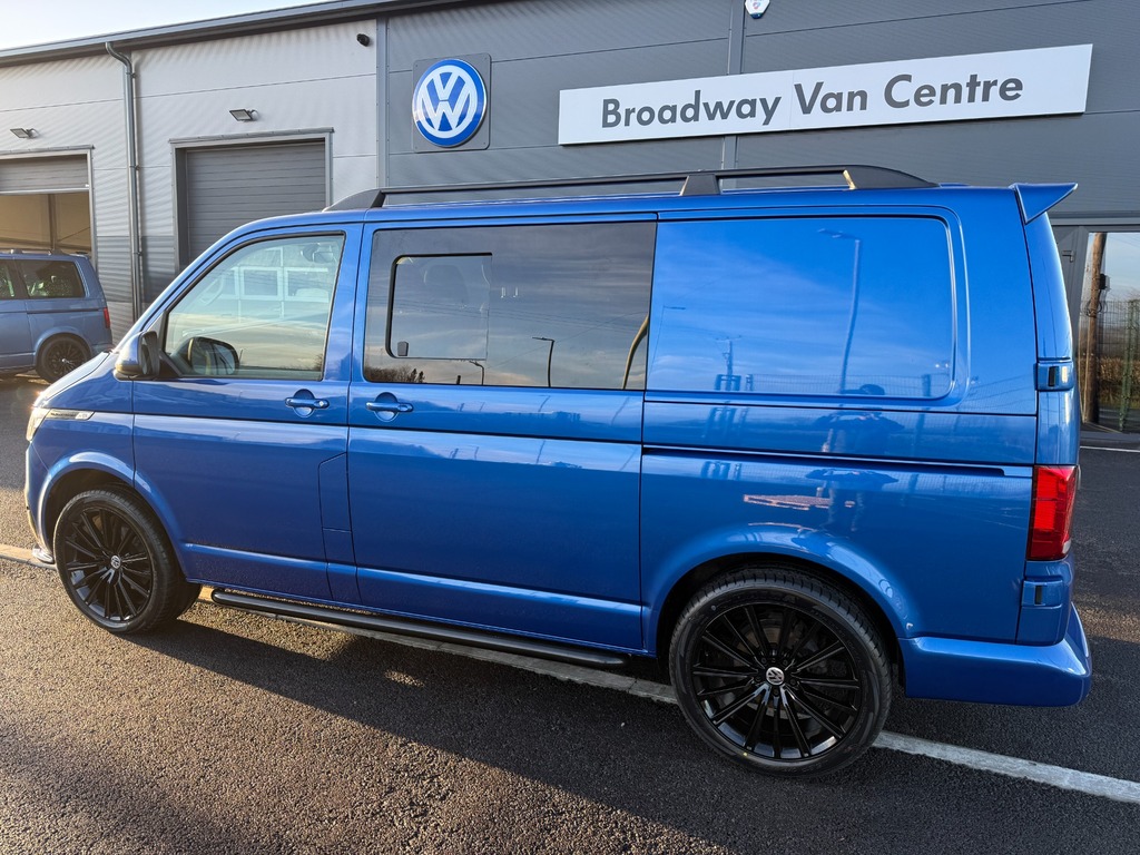 Volkswagen Transporter 2.0 Tdi 6 Seat Kombi Highline Sw VO23NPX Blue #6
