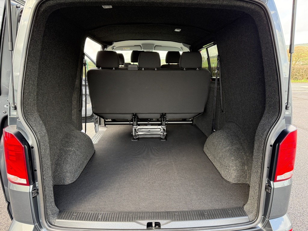 Volkswagen Transporter 2.0 Tdi 6 Seat Kombi Highline Sw RK22UUL Grey #3