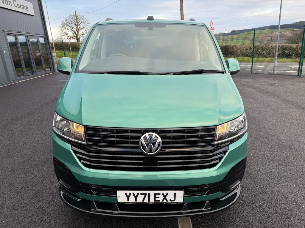 Volkswagen Transporter Shuttle 2.0 Tdi Se 150 7 Speed Dsg Lwb In Bay Leaf Gr Green #5