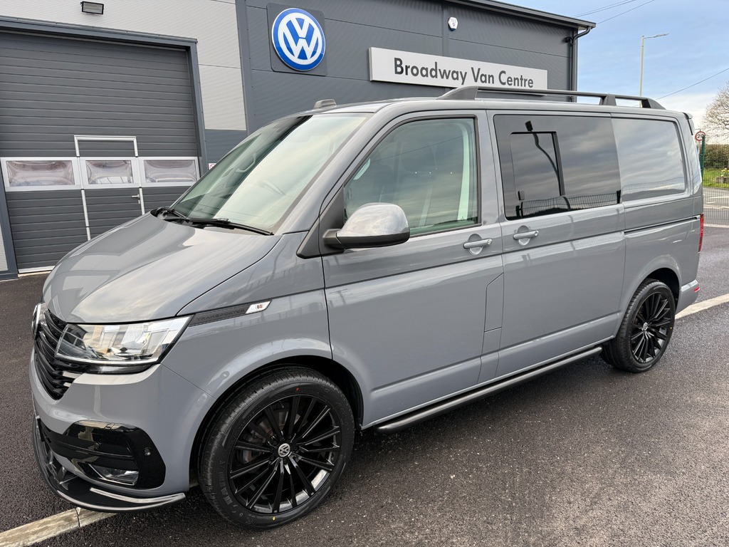 Volkswagen Transporter 2.0 Tdi 150 6 Speed 6 Seat Kombi Highline Dies Grey