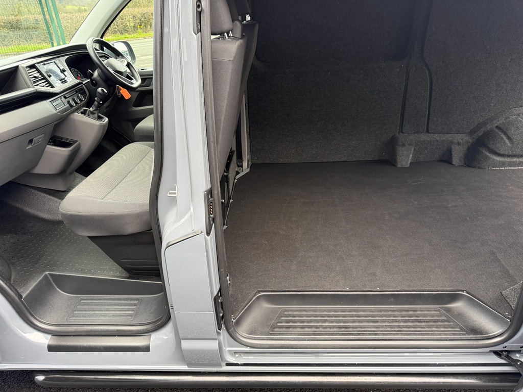 Volkswagen Transporter 2.0 Tdi Startline Panel Van Lwb VO23UJX Grey #4