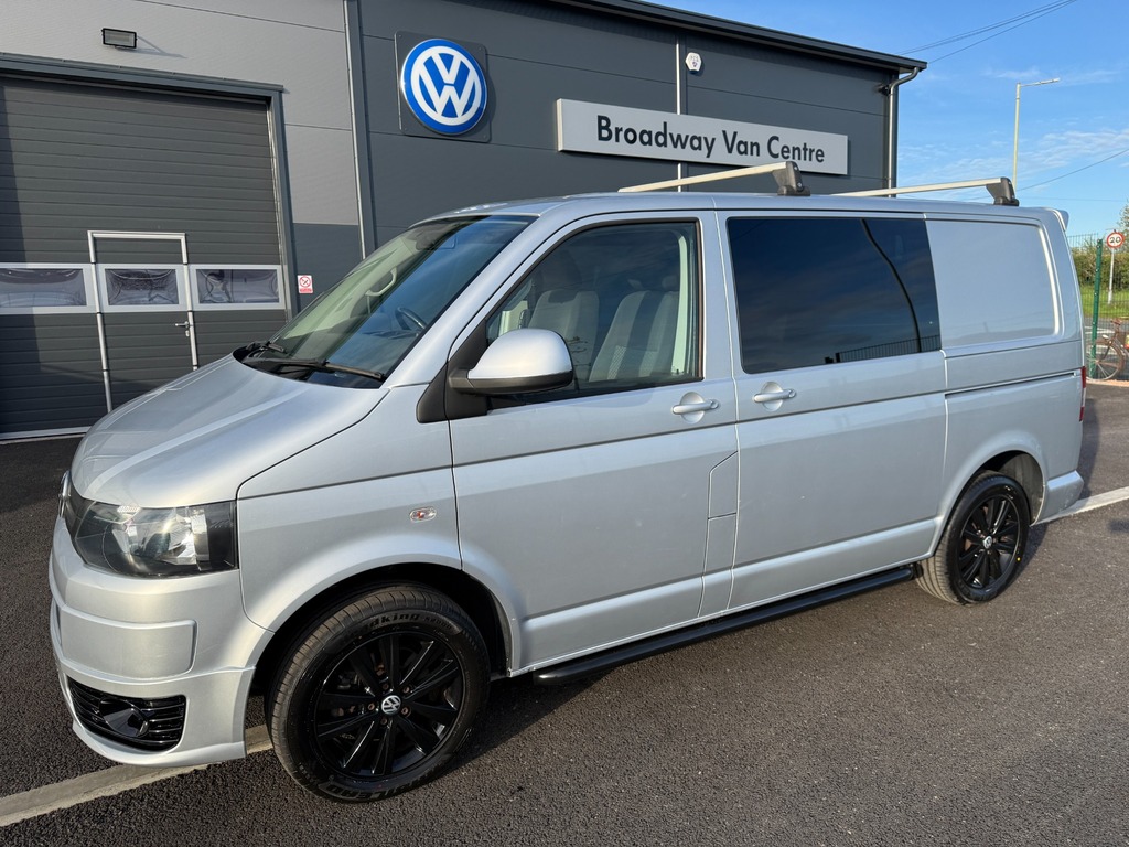 Volkswagen Transporter 2.0 Bitdi T5.1 180 6 Speed Highline Kombi Dies Silver
