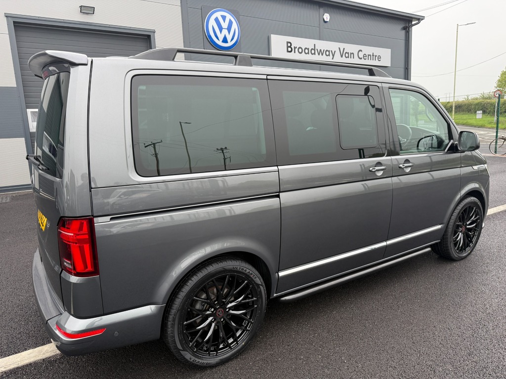 Volkswagen Caravelle 2.0 Tdi Executive Mpv 150 7 Speed Dsg Die WX70AZZ Grey #6