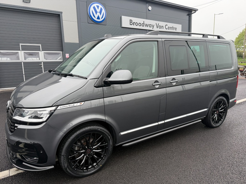 Volkswagen Caravelle 2.0 Tdi Executive Mpv 150 7 Speed Dsg Die Grey